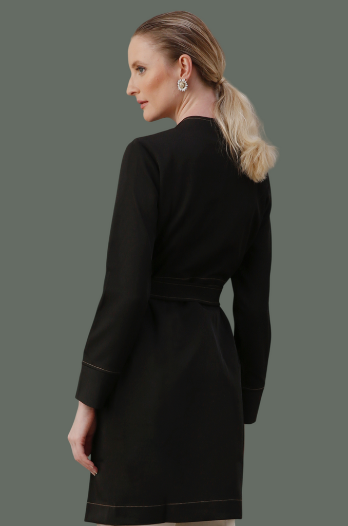 Jaleco Chloe Preto I Caramelo