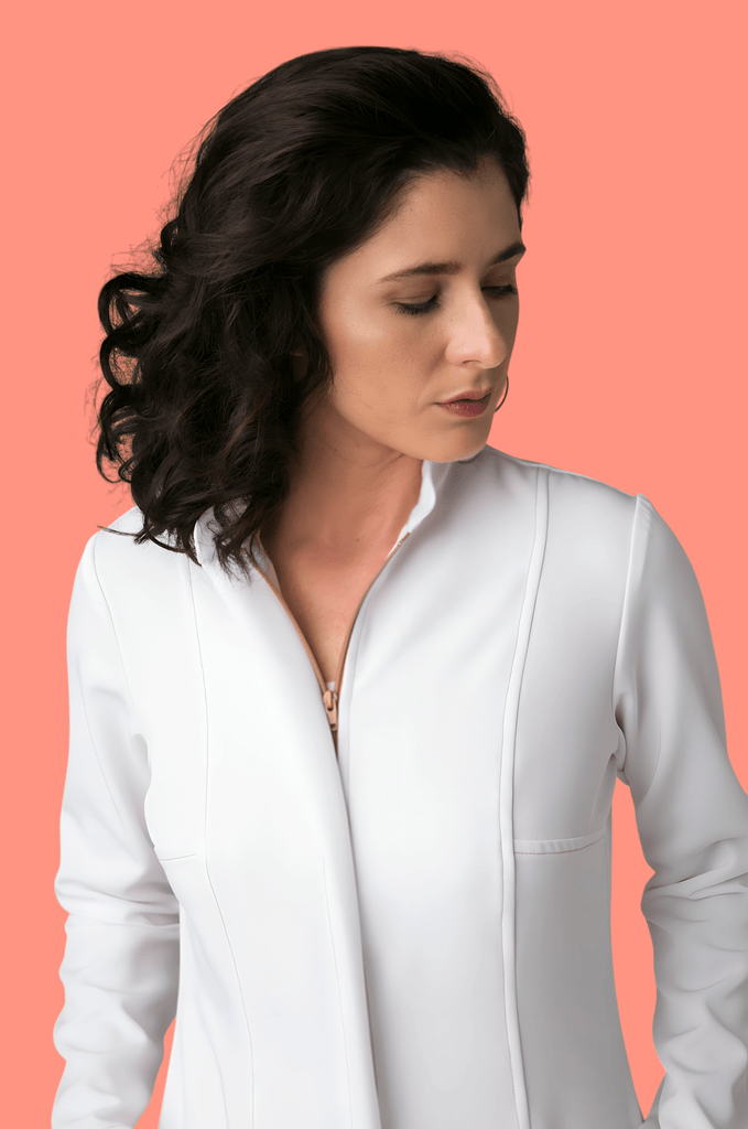 Jaleco Doris Branco I Caramelo - HOLI